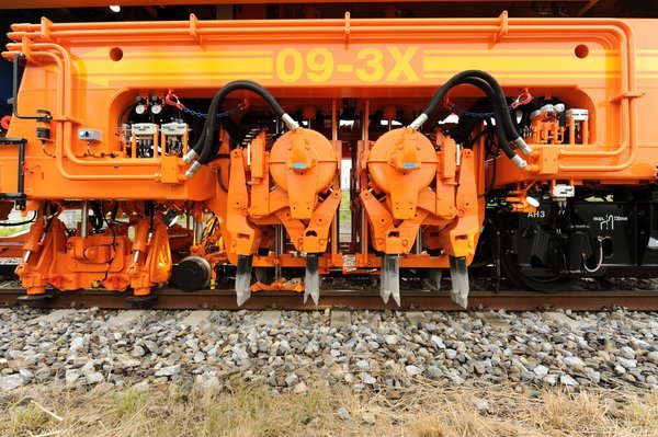 Dynamic Tamping Pump Repairing and Maintenance Services